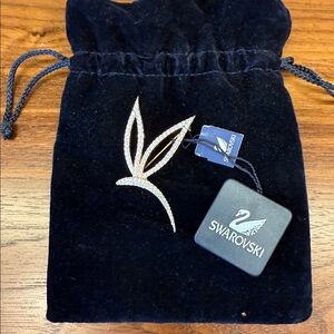 Swarovski Crystal & Goldtone Dragonfly Pin/Brooch with Blue Velvet Pouch